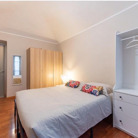 Porta Nuova Suite Comodita In Centro A Torino Esterno foto