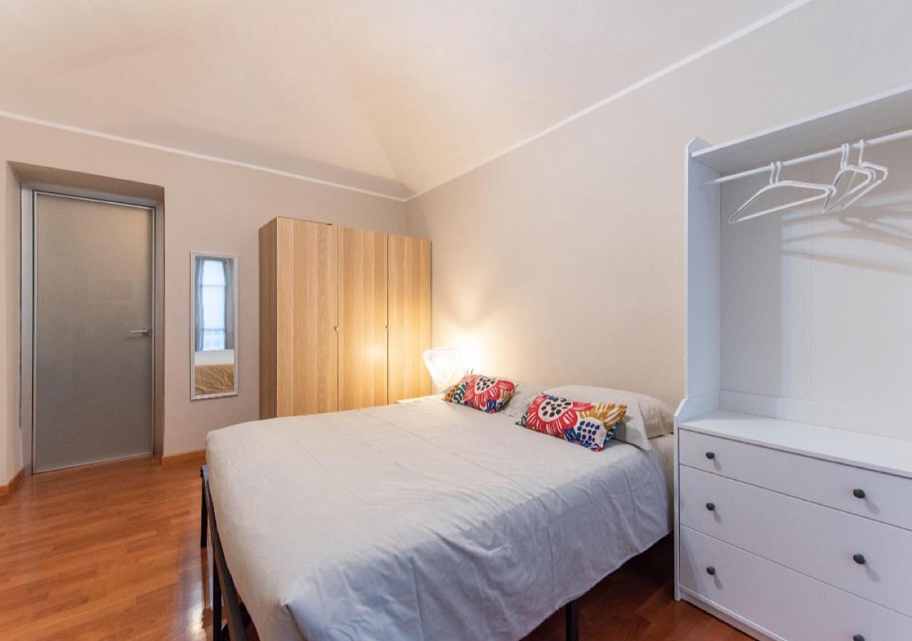 Porta Nuova Suite Comodita In Centro A Torino Esterno foto