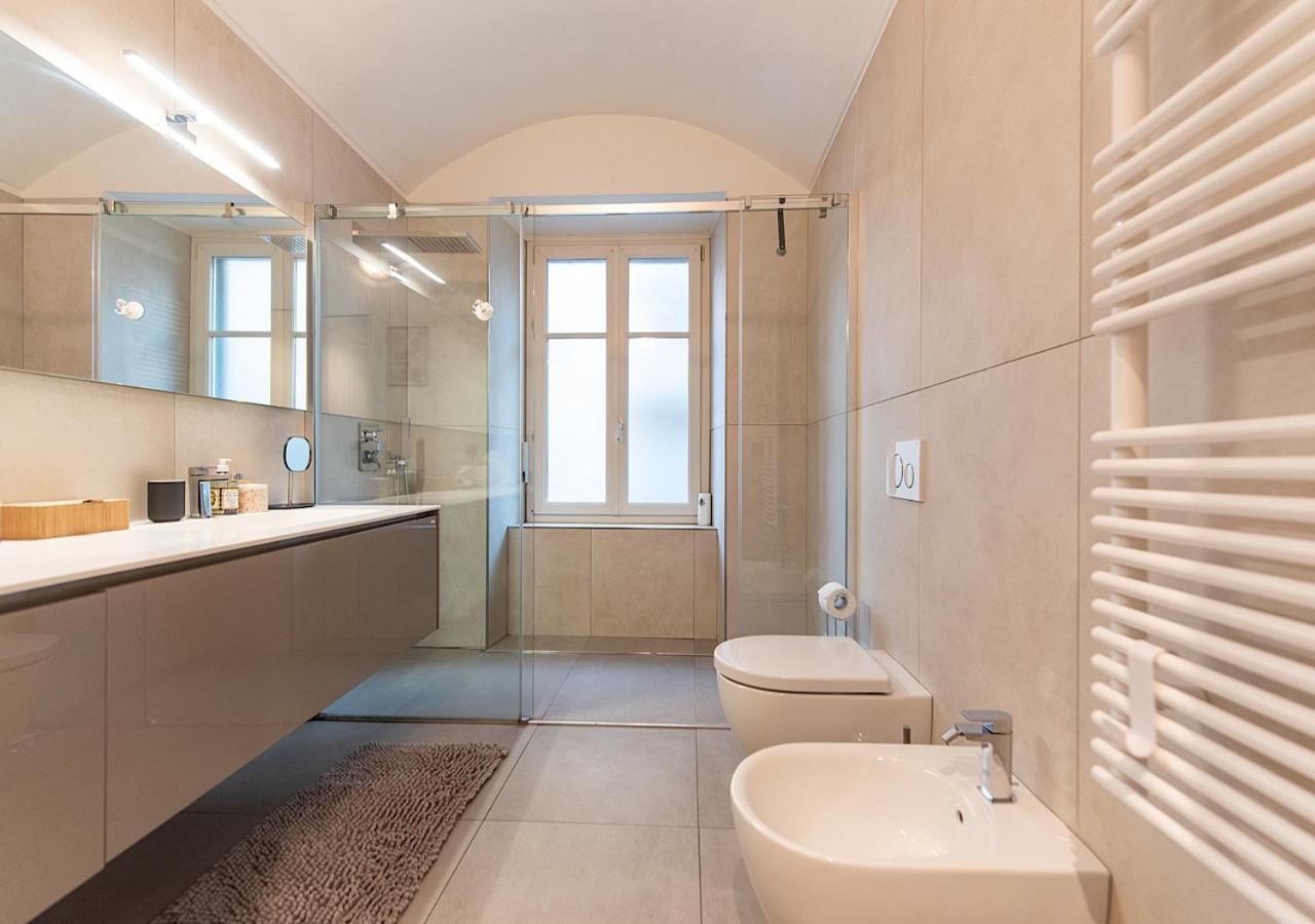 Porta Nuova Suite Comodita In Centro A Torino Esterno foto